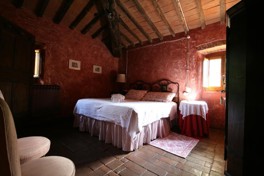 Agriturismo La Pieve Pelago Cameră foto